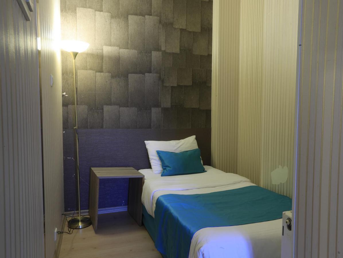 Nil Hotel Istanbul City Center Exterior photo